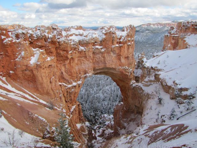 Natural Bridge, Bryce