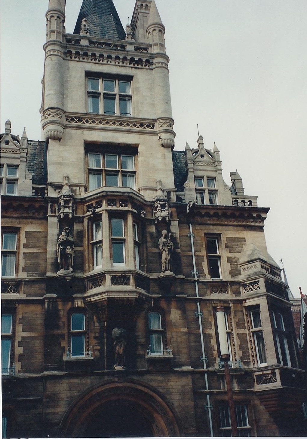 Cambridge-Gonville &amp; Caius