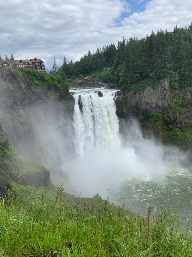 Snoqualmie Falls