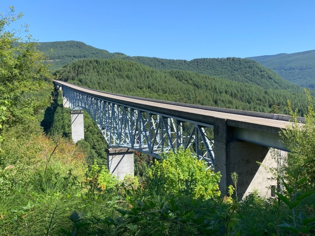 HoffstadtCreekBridge