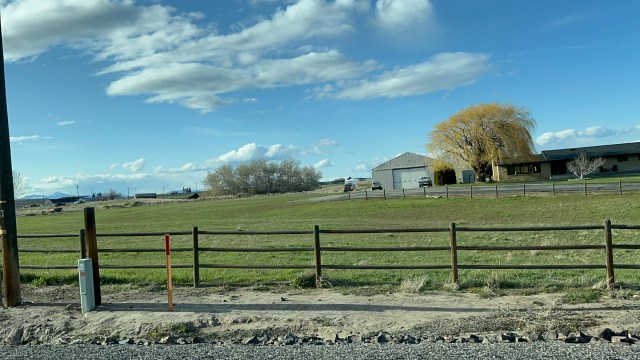 StraightFence,Waterville