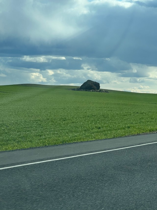 BoulderLeftByGlacier-Waterville