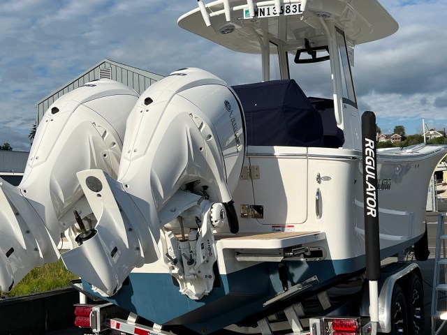 Motorboat-big engines-WaterfrontPlace