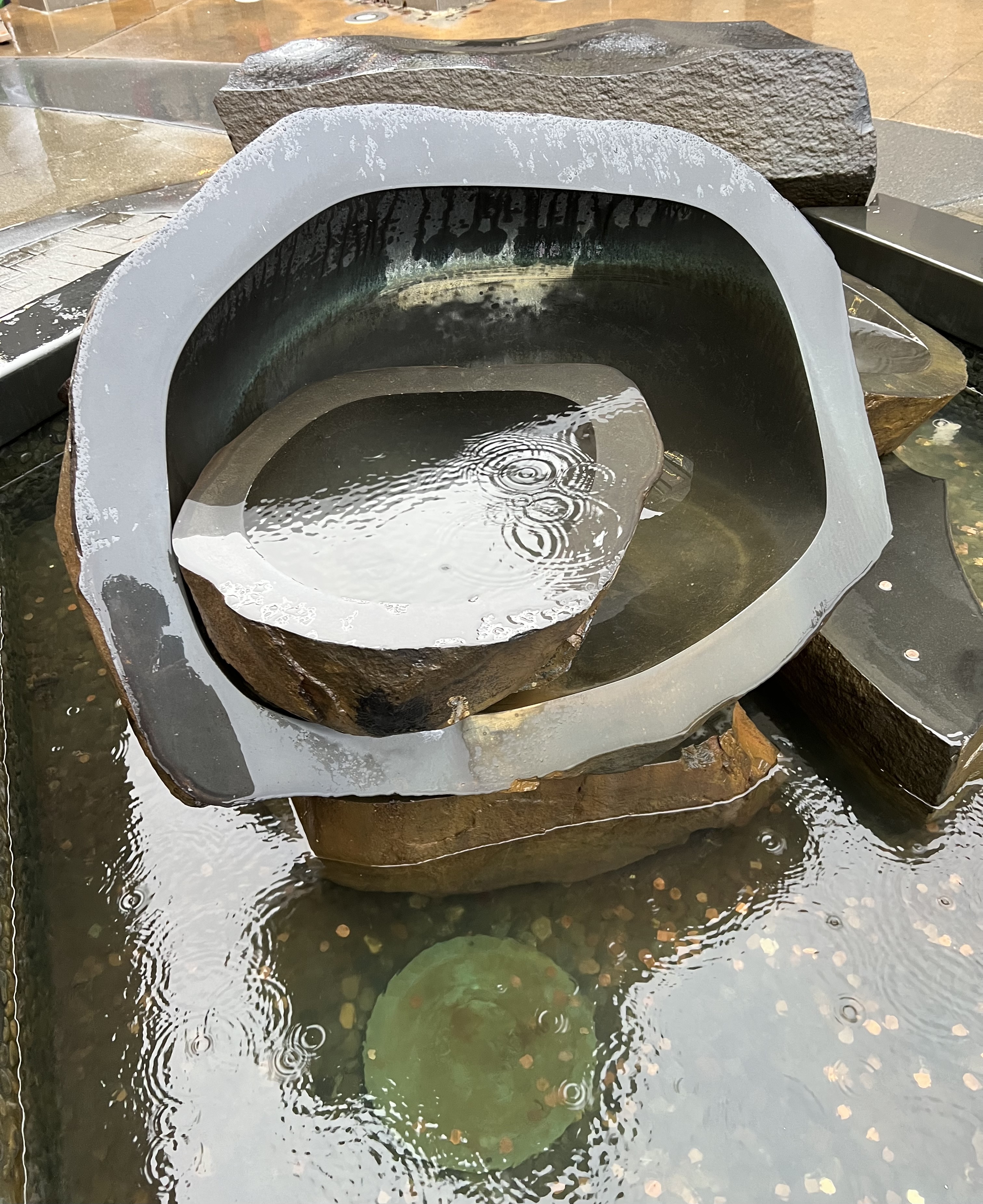 AlderwoodFountain-circles-in-circles